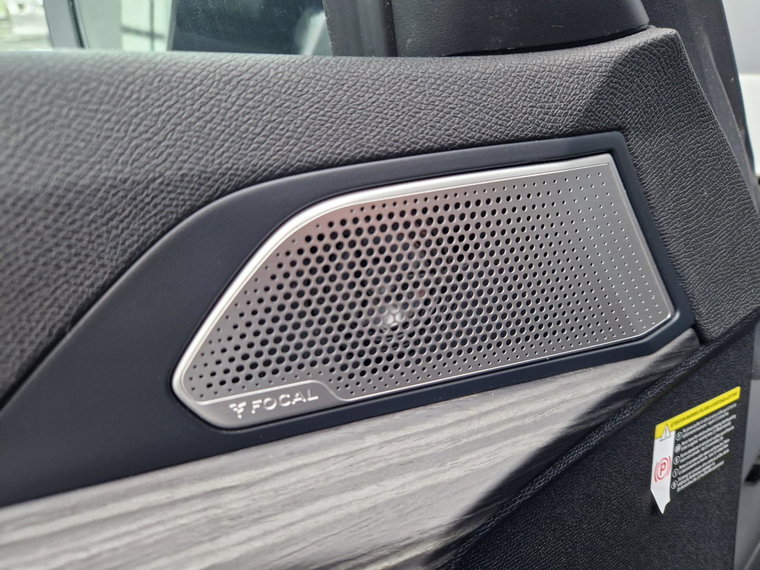 Vehicle Image 37