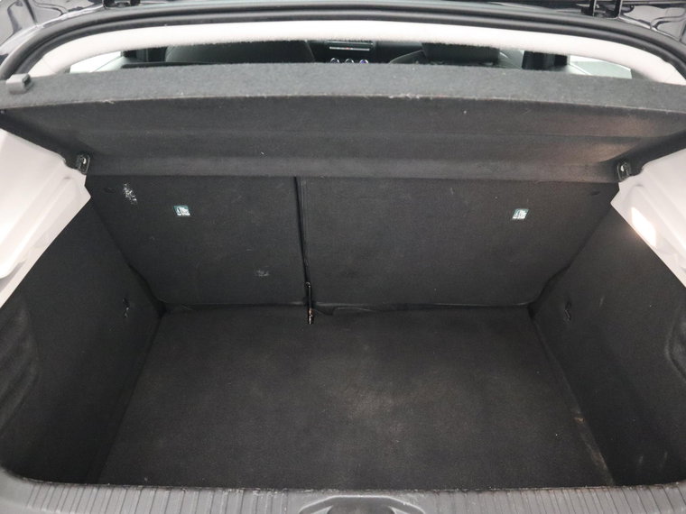 Vehicle Image 38