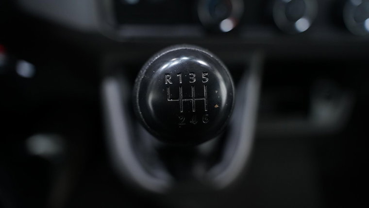 Vehicle Image 34