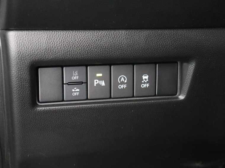 Vehicle Image 28