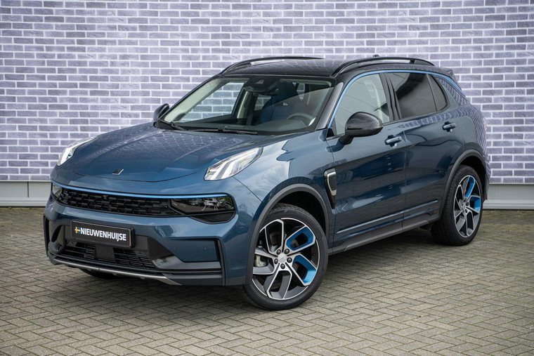 Vehicle Image 16