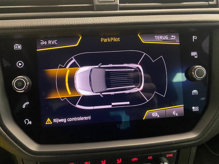 Vehicle Image 38