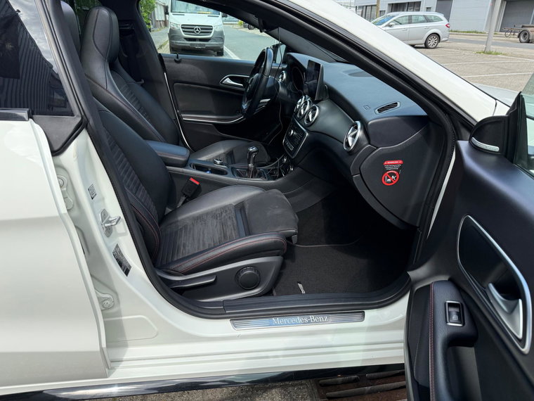 Vehicle Image 48
