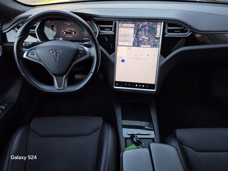 Vehicle Image 36