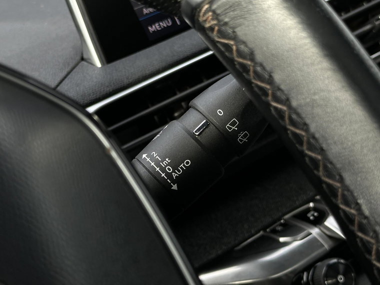 Vehicle Image 45