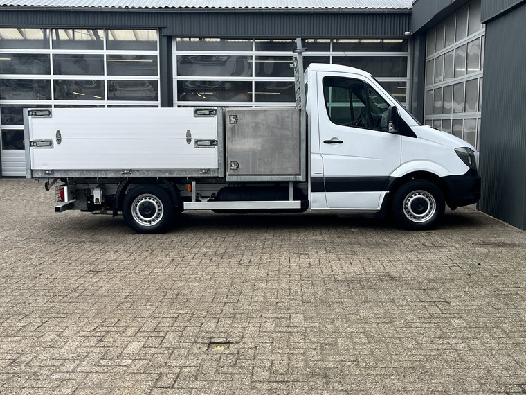 Vehicle Image 26