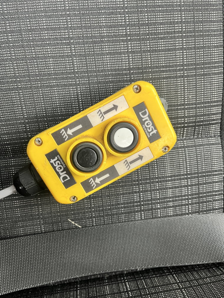 Vehicle Image 43