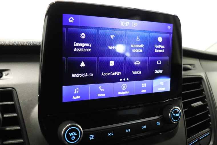 Vehicle Image 12