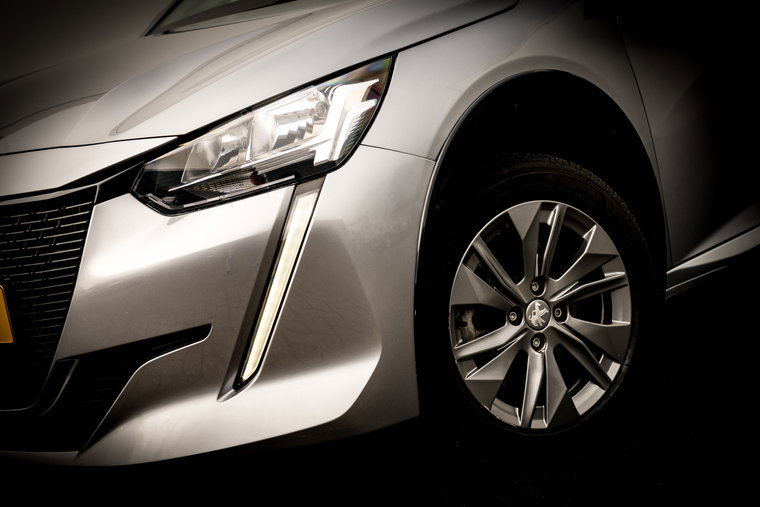 Vehicle Image 10