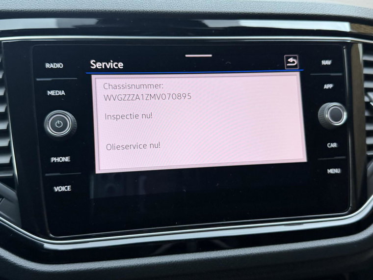 Vehicle Image 22