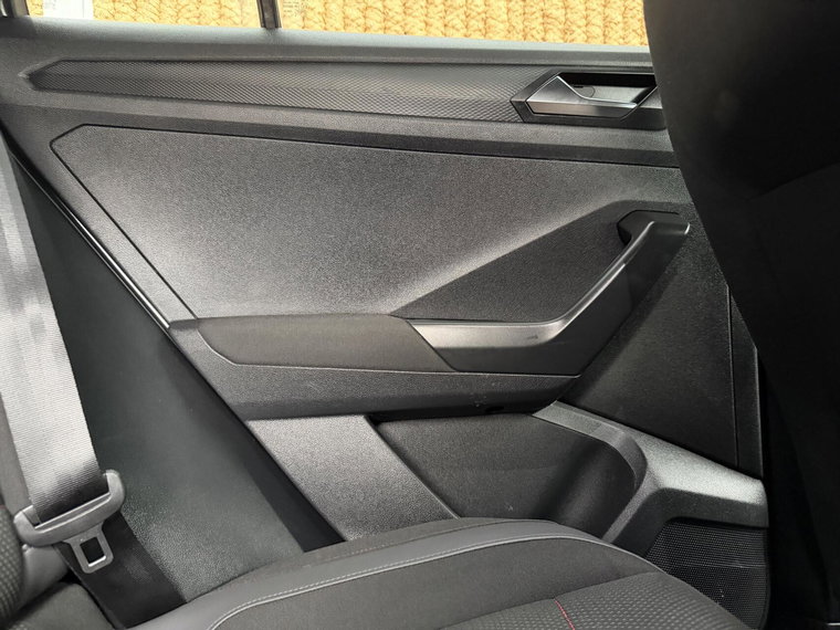 Vehicle Image 47