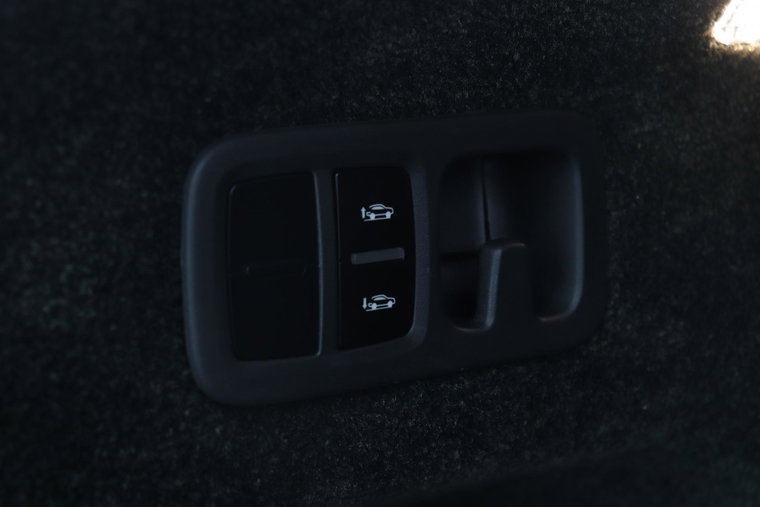 Vehicle Image 60