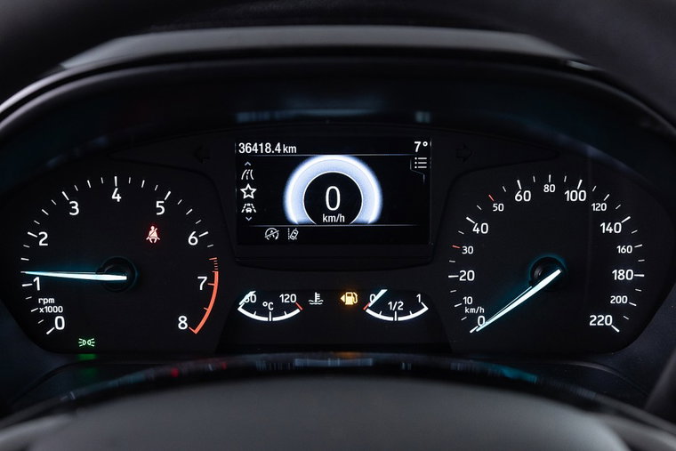 Vehicle Image 18