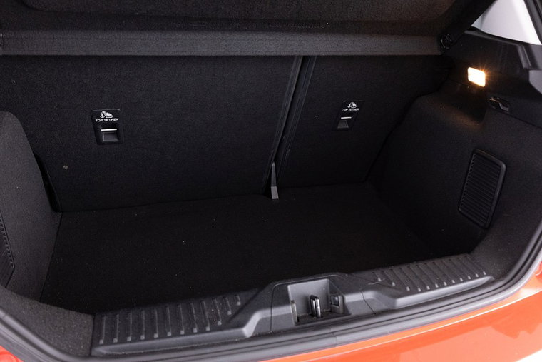 Vehicle Image 19