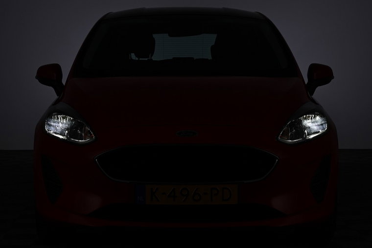 Vehicle Image 23