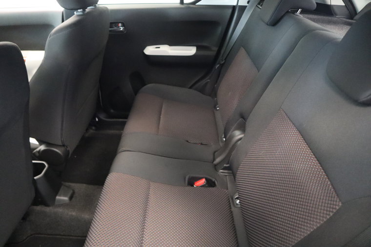 Vehicle Image 14