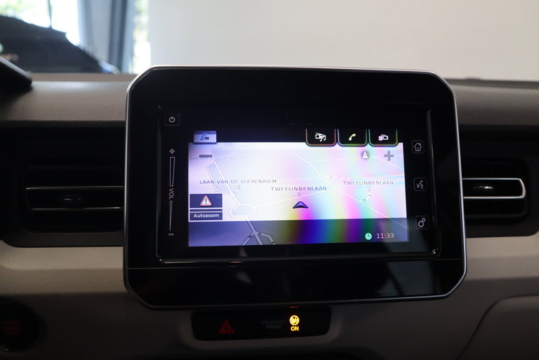Vehicle Image 11