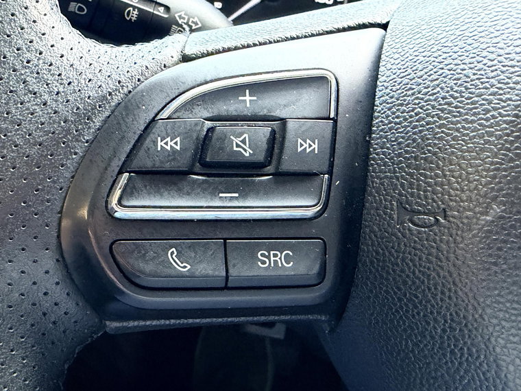Vehicle Image 27