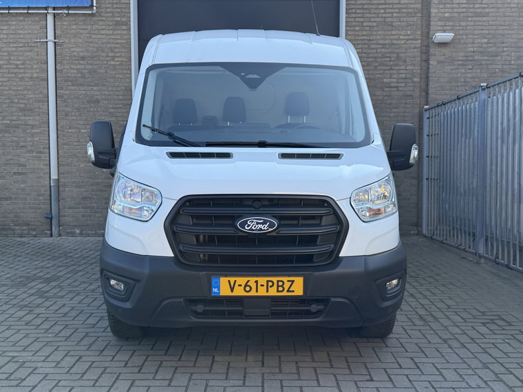 Vehicle Image 23
