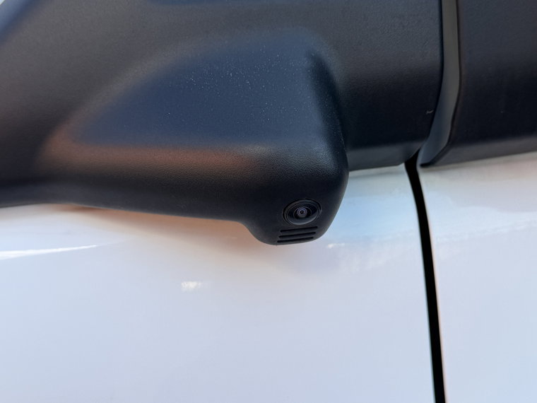 Vehicle Image 28