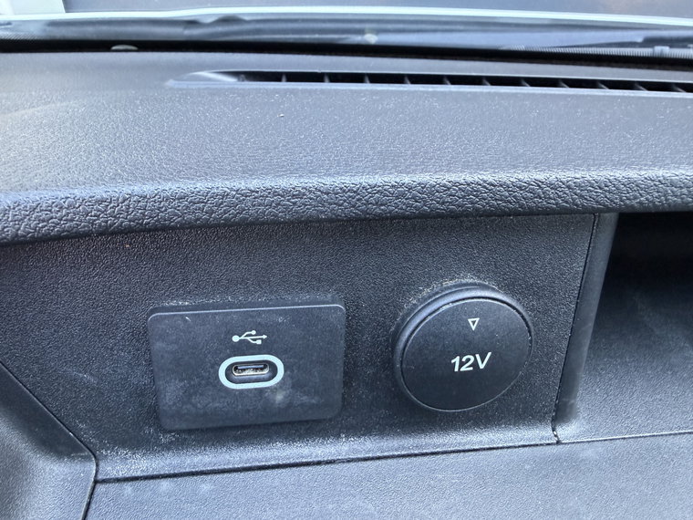 Vehicle Image 58