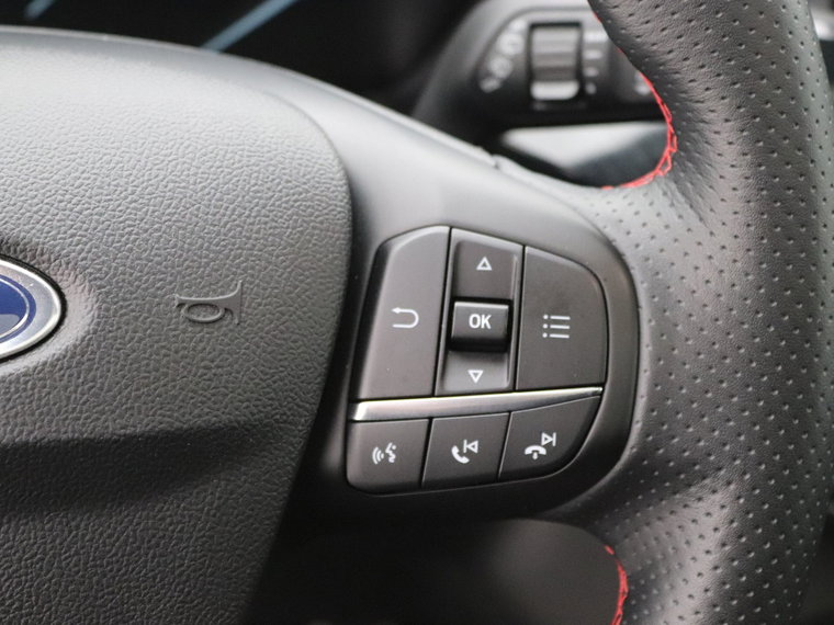 Vehicle Image 28