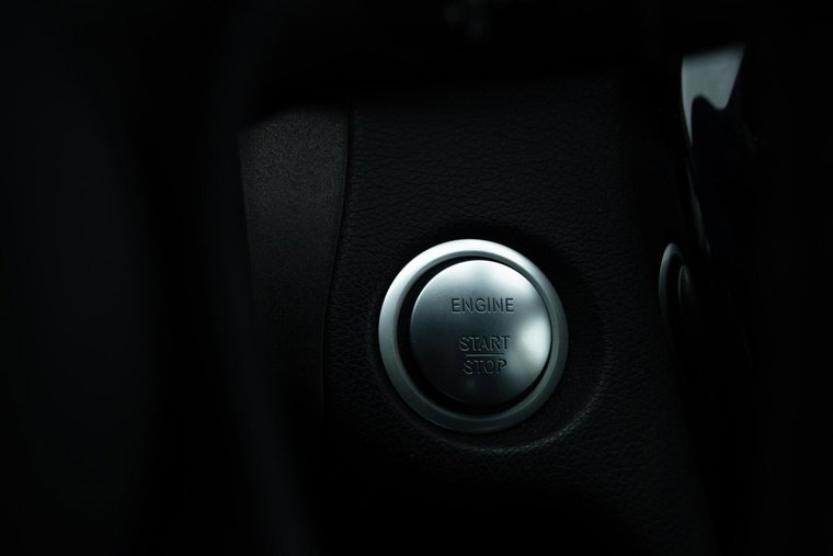 Vehicle Image 24