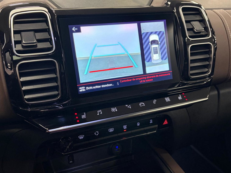 Vehicle Image 31
