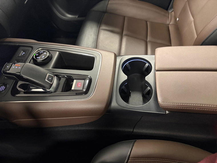 Vehicle Image 36