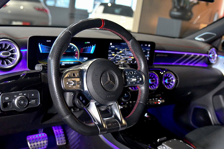 Vehicle Image 20