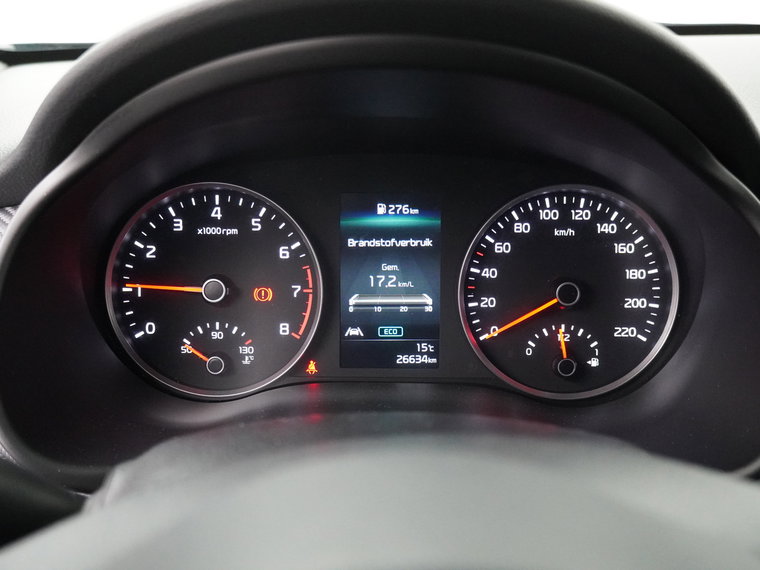 Vehicle Image 25