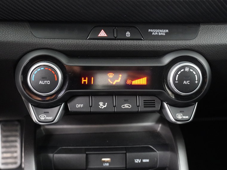 Vehicle Image 33