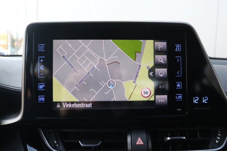 Vehicle Image 21