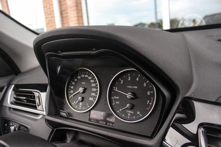 Vehicle Image 23