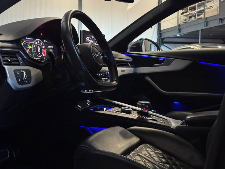 Vehicle Image 37