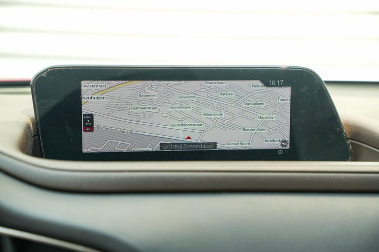 Vehicle Image 17