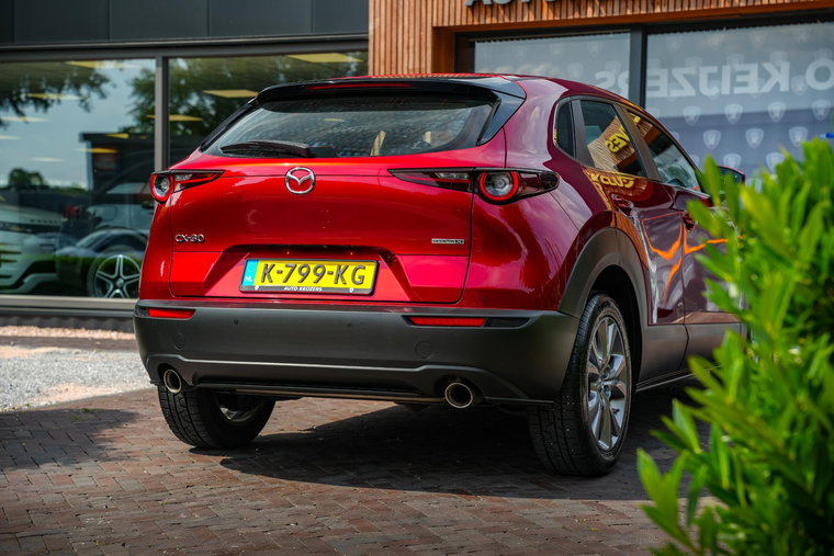 Vehicle Image 11