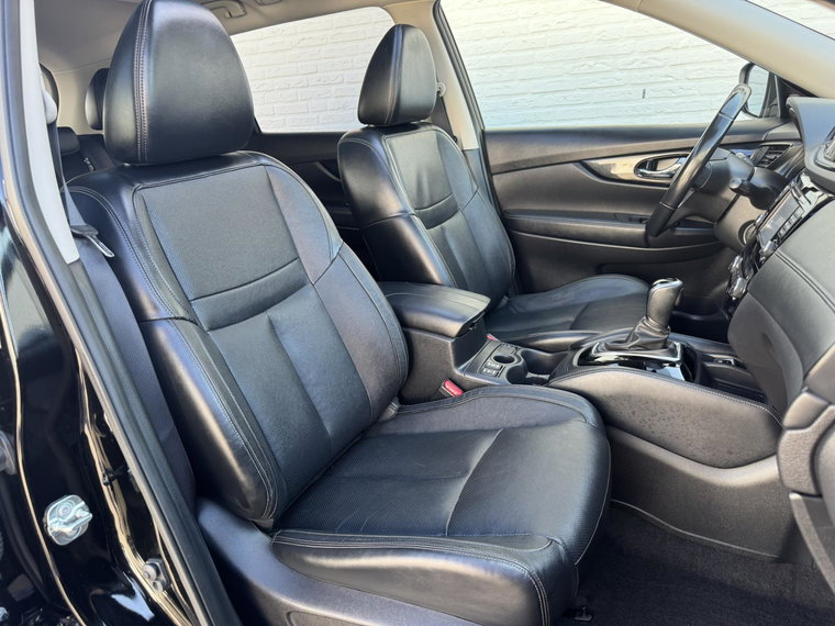 Vehicle Image 38