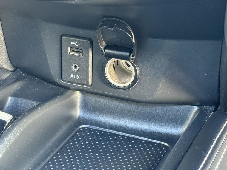 Vehicle Image 41