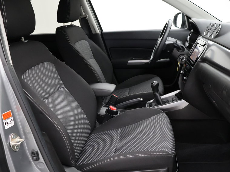 Vehicle Image 11