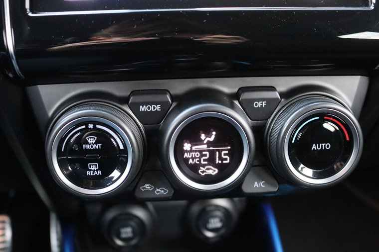 Vehicle Image 24