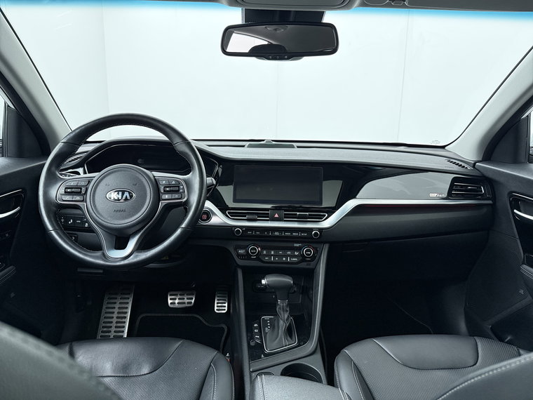 Vehicle Image 37