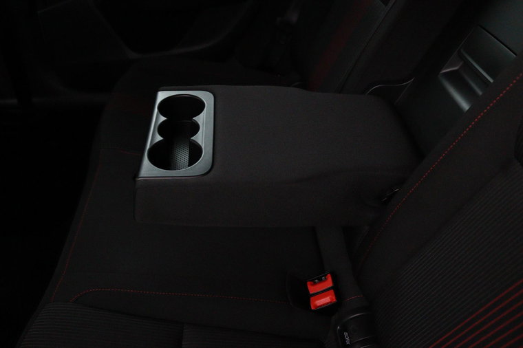 Vehicle Image 48