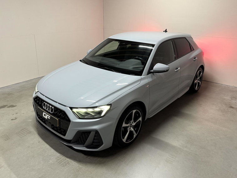 Vehicle Image 50