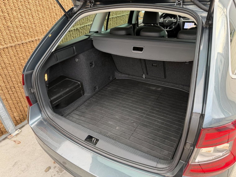 Vehicle Image 50
