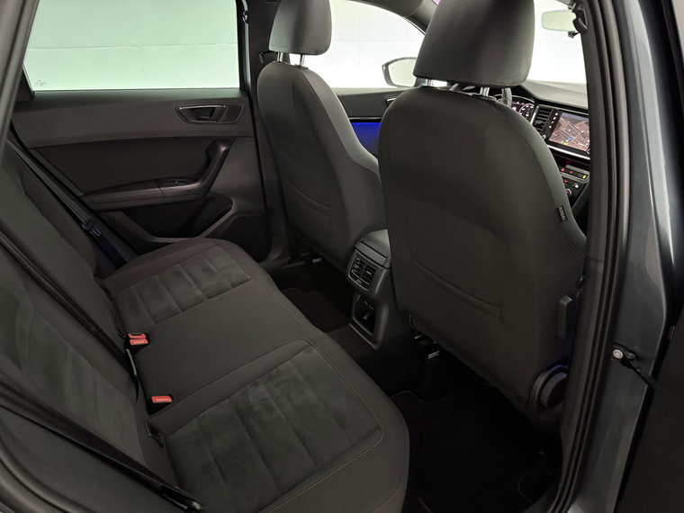 Vehicle Image 38
