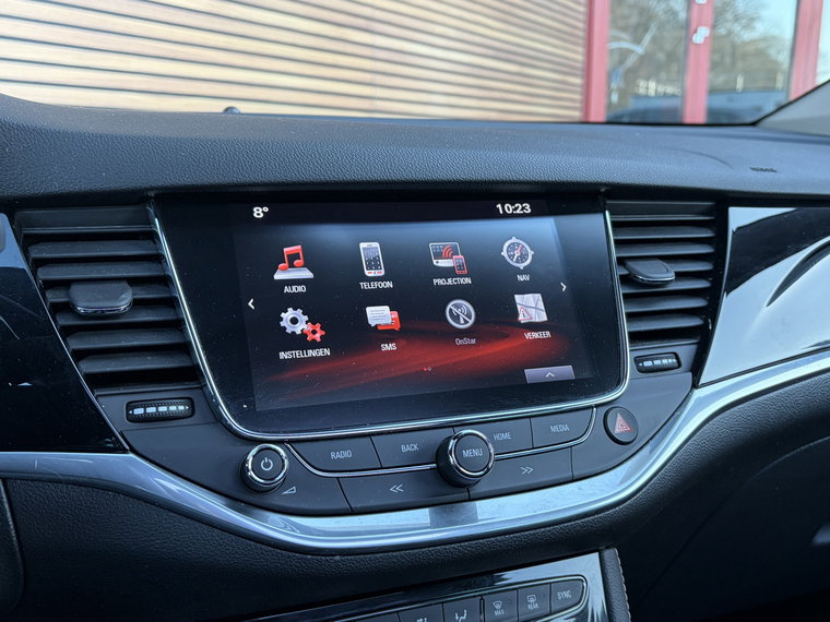 Vehicle Image 38