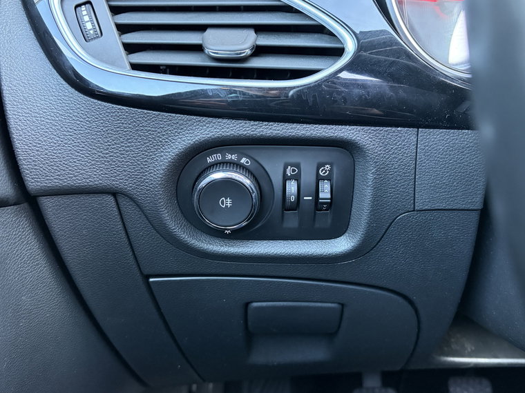 Vehicle Image 47