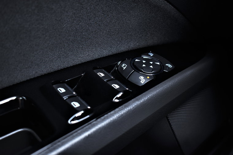 Vehicle Image 26