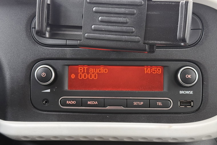 Vehicle Image 20
